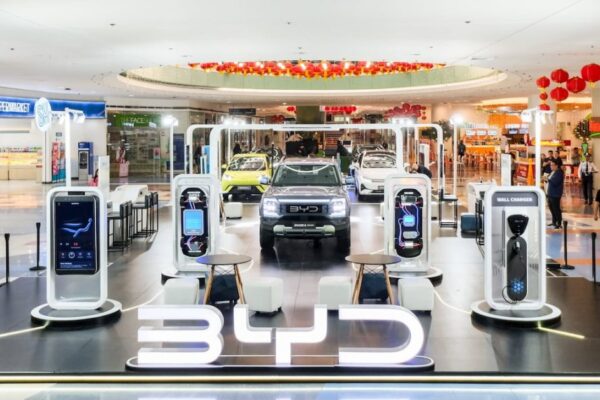BYD’s Global Ascent: Why 120,000 Overseas Sales in March is Just the Tip of the Iceberg